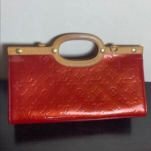 Louis Vuitton Candy Apple Red Vernis Long Top Handle Tan Vachetta Bag Purse